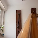 1 Apartament *
